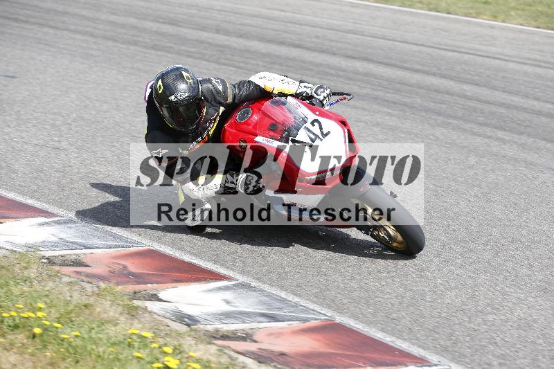 Archiv-2025/05 14.04.2025 Plüss Moto Sport ADR/Freies Fahren/142